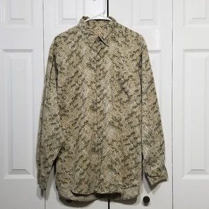 Woolrich wildlife print button up (3-163)